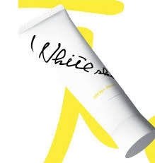 Pola 日间防晒霜